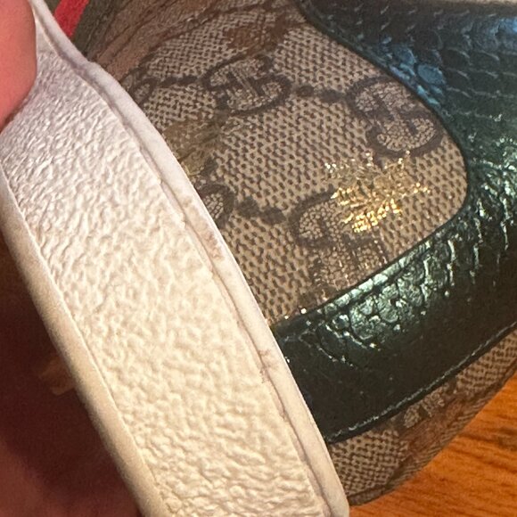 Gucci Supreme Sneakers with Bees - Picture 11 of 16